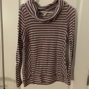 Womens Striped Fuzzy Turtleneck. Size S